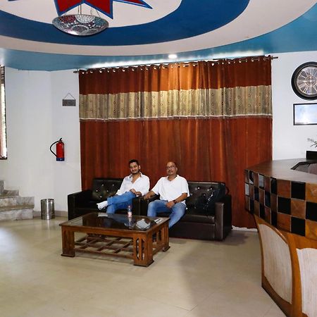 Hotel River Bank Mandi Εξωτερικό φωτογραφία